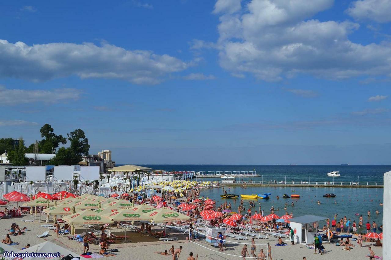 Apartments In Arcadia Vip Odesa Exterior photo