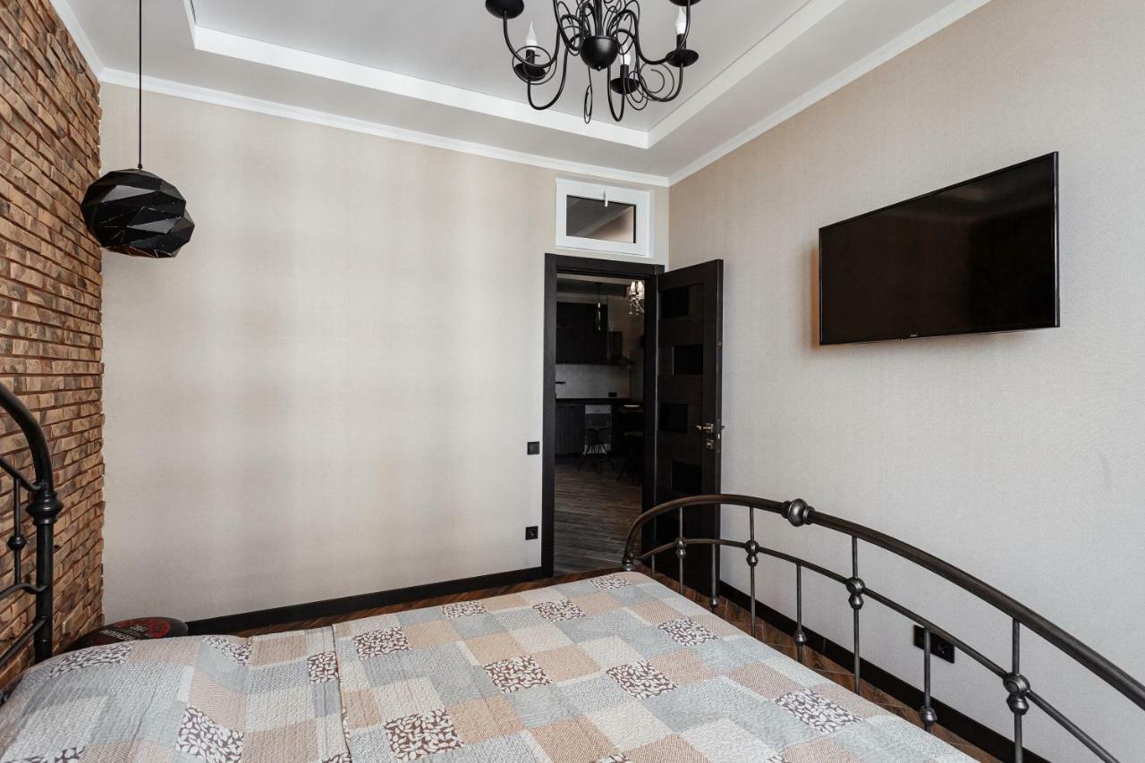 Apartments In Arcadia Vip Odesa Exterior photo